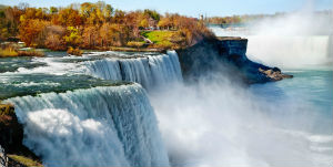 Niagara Falls - Cruise Voyage to the Falls