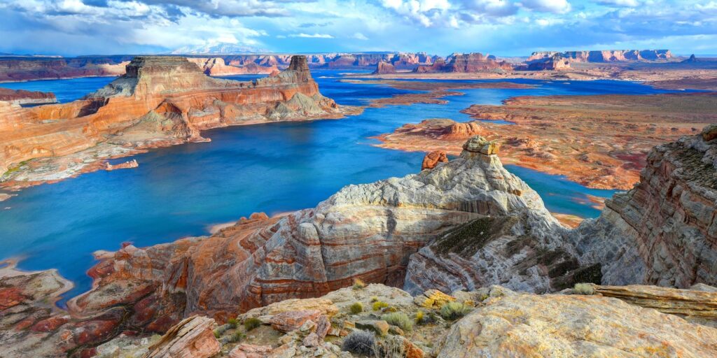 AZ Page Lake Powell Alstrom point