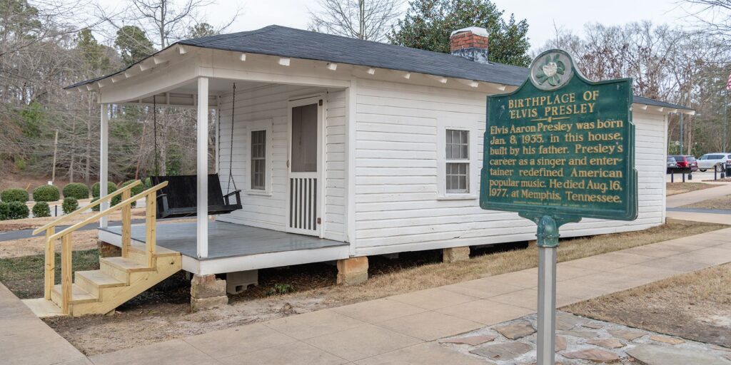 MS Tupelo Elvis