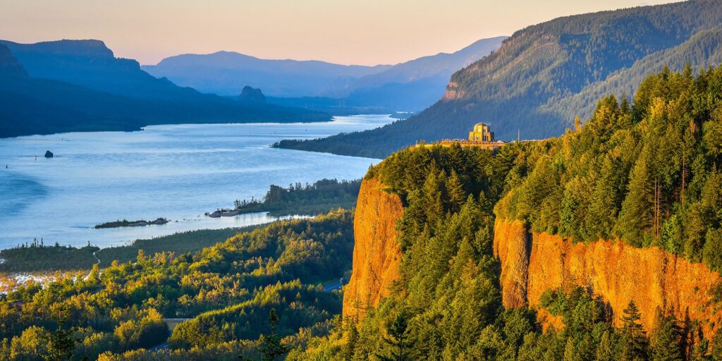 OR Crown Point Columbia River