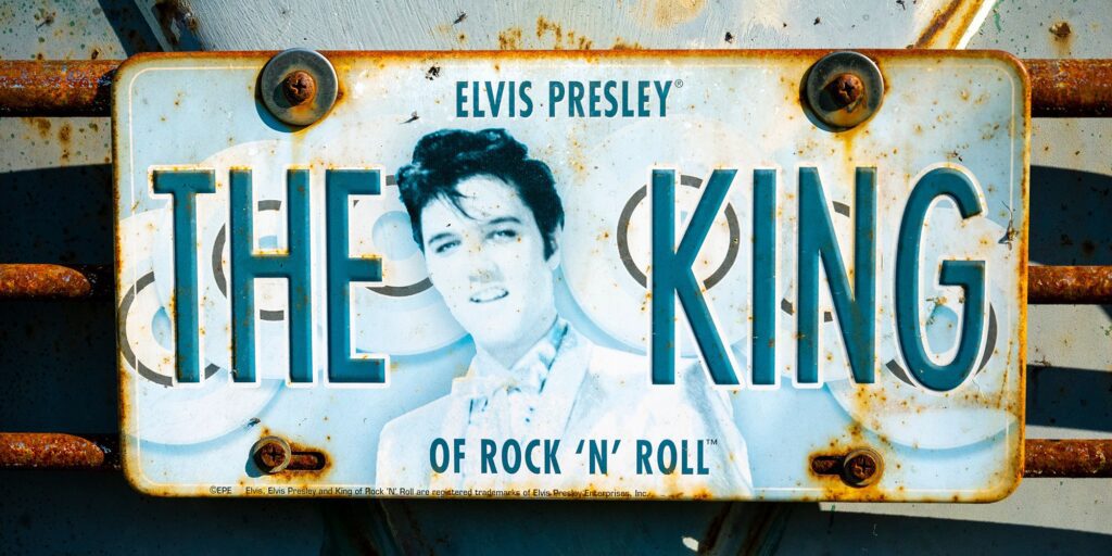 TN Elvis plate