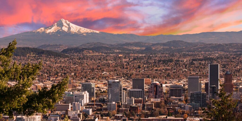 UP Sunrise View of Portland, Oregon from Pittock Mansion