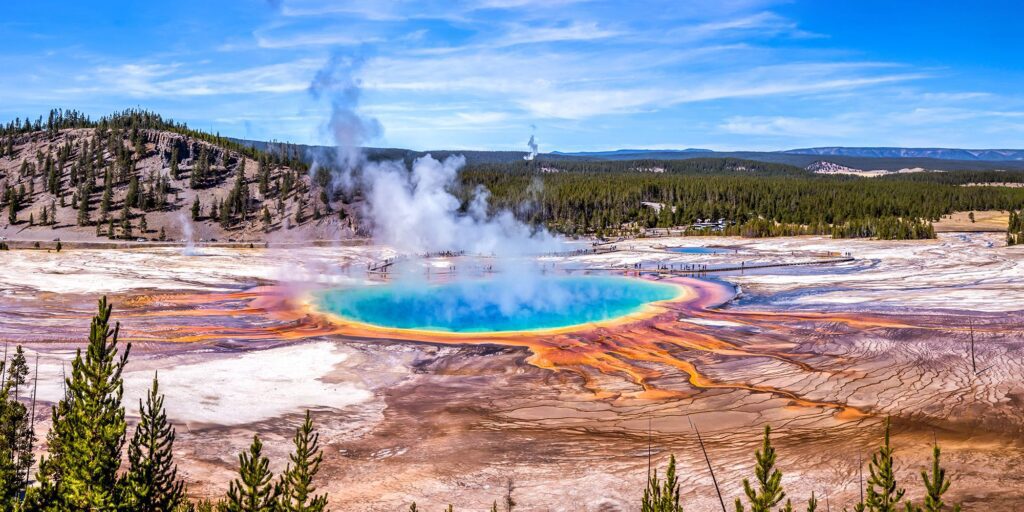 WY Yellowstone prismatic