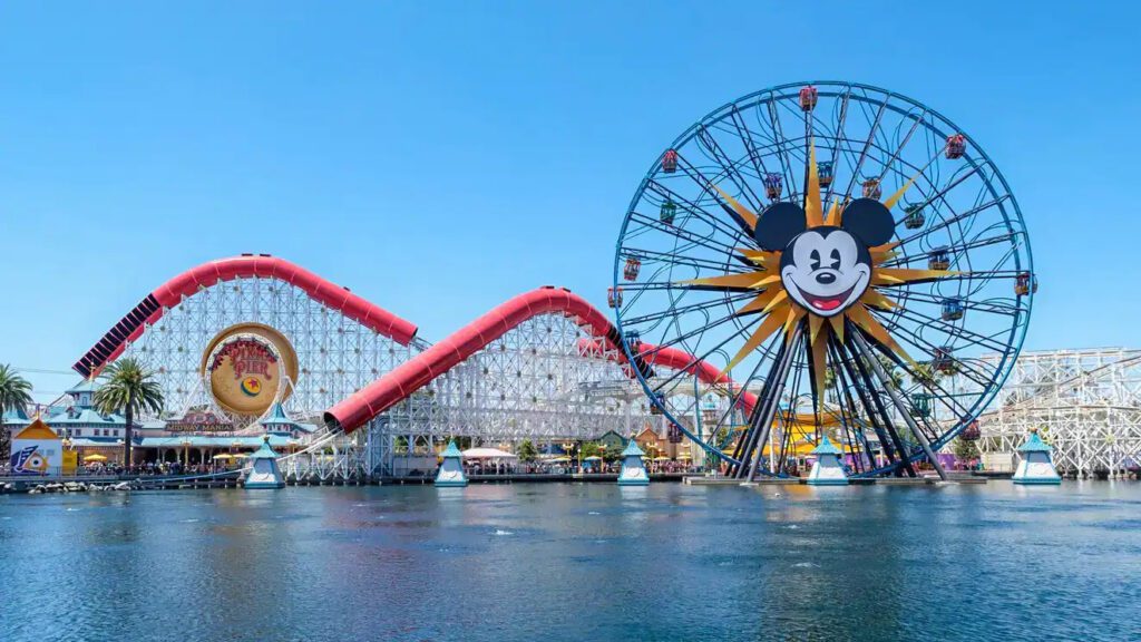 Disneyland resort LA (Los Angeles)