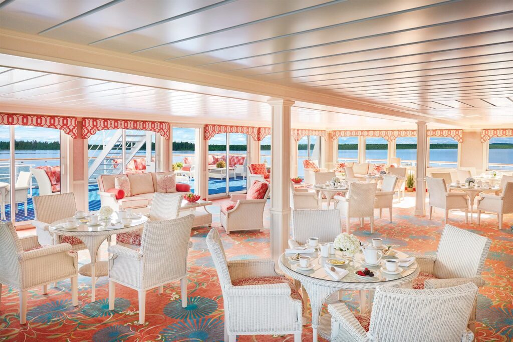 Zuid-Oosten Alaska Cruise met het American Constellation Cruiseschip ski lounge